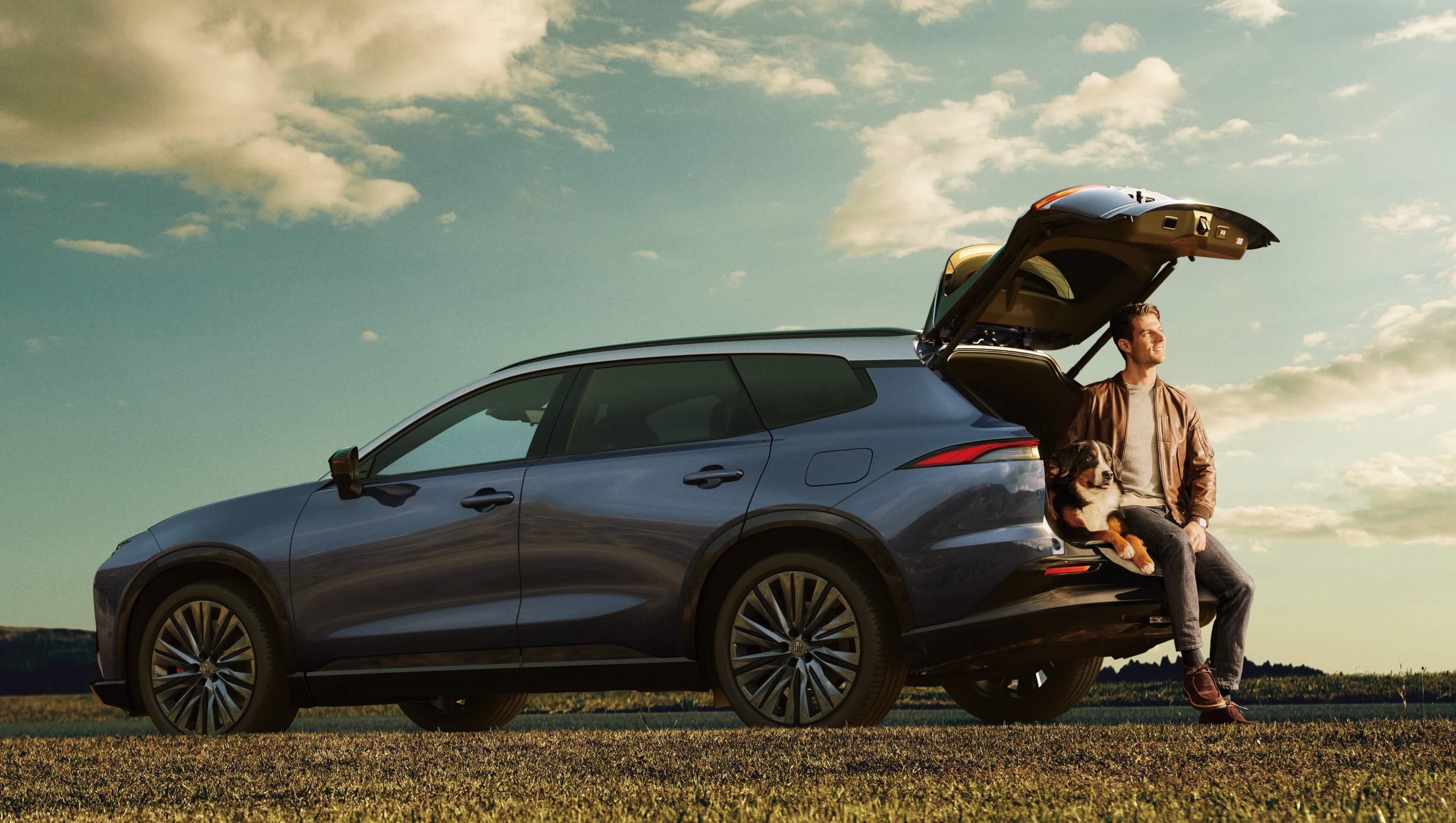 CROWN SPORT