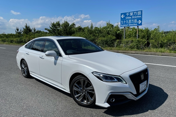 クラウン 千葉トヨタ自動車株式会社 クラウン 千葉トヨタ自動車株式会社